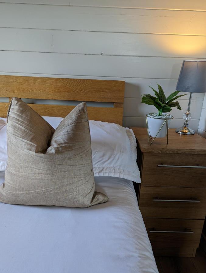 Westport Country Chalets מראה חיצוני תמונה
